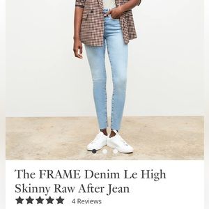 Frame Le Skinny High rise raw edge in a medium wash. Size 26.